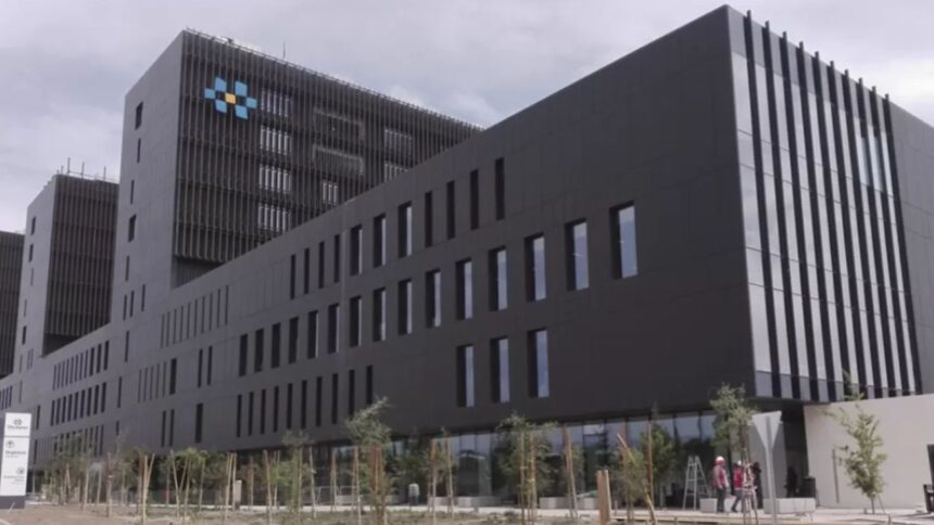 Hallan feto en Hospital Félix Bulnes: investigan presunto aborto clandestino