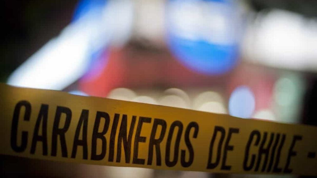 Mujer resulta herida por disparo de Carabineros en fiscalización vehicular en Macul Mujer resulta herida por disparo de Carabineros en fiscalización vehicular en Macul