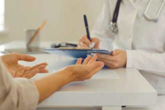 Récord de indemnizaciones por negligencias médicas en Chile: más de 3 mil millones