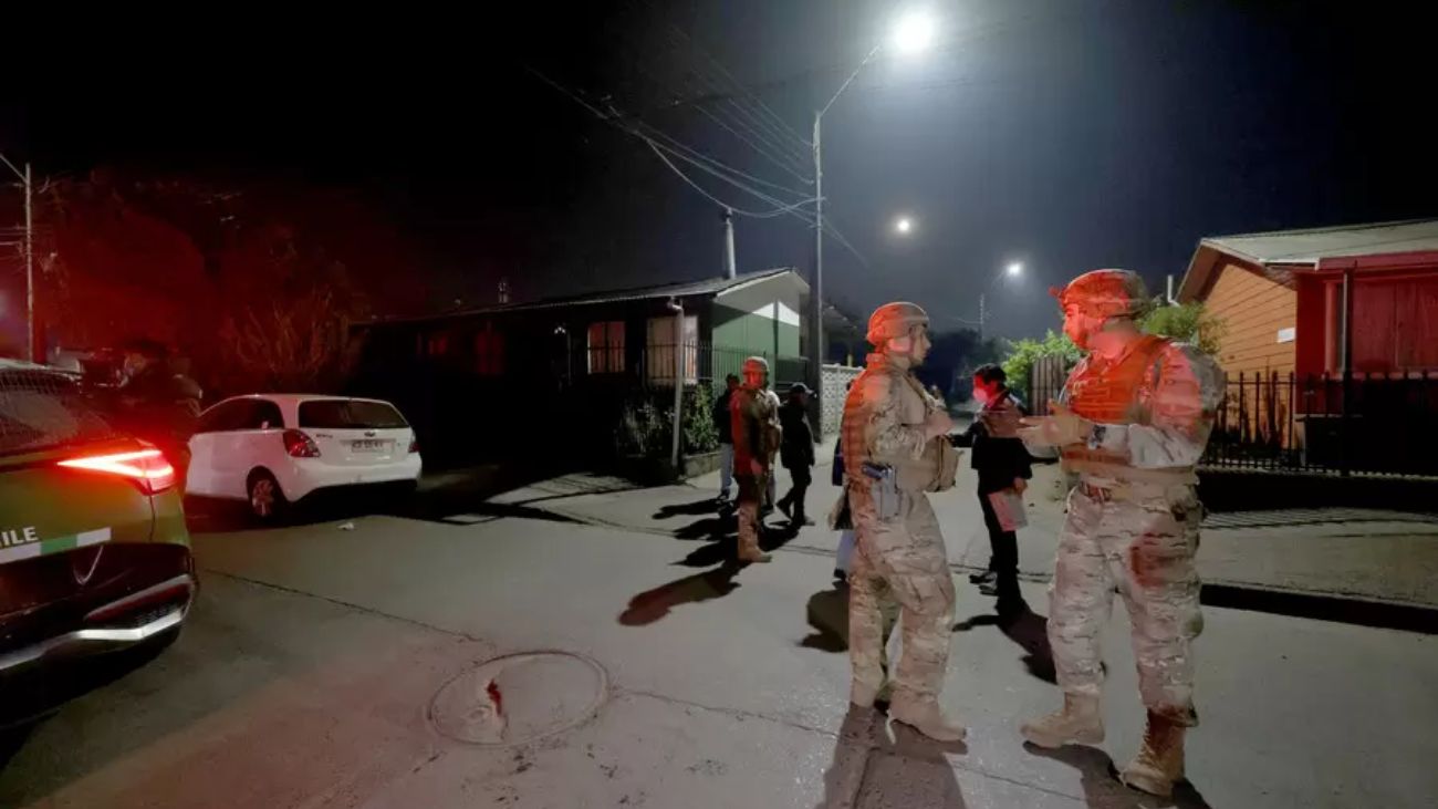 Renuevan toque de queda en La Araucanía: 6 comunas afectadas Renuevan toque de queda en La Araucanía: 6 comunas afectadas