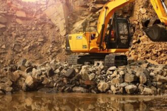 Llega a Chile la nueva excavadora hidráulica JCB 370X LC: Potencia y robustez para proyectos de gran envergadura