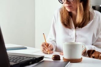 Sence abre 5.000 cupos en cursos gratuitos de inglés y portugués