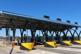 Masivo recambio de turistas en Peaje Quepe este fin de semana