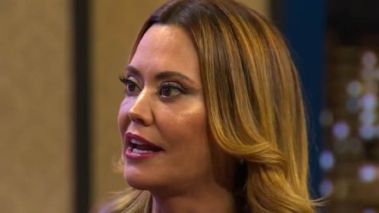 Polémica familiar: Daniella Campos enfrenta la situación con su hermana gemela Polémica familiar: Daniella Campos enfrenta la situación con su hermana gemela