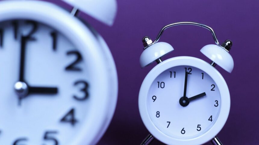 Chile se prepara para el cambio de horario de invierno: detalles importantes