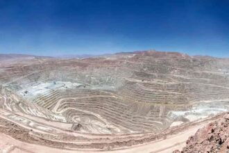 Plan de Descontaminación en Sierra Gorda sin cierre de faenas mineras ante declaratoria de zona saturada