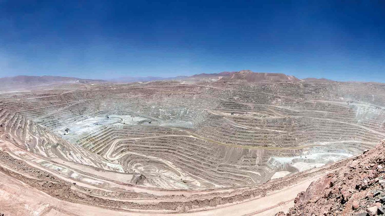 Plan de Descontaminación en Sierra Gorda sin cierre de faenas mineras ante declaratoria de zona saturada Plan de Descontaminación en Sierra Gorda sin cierre de faenas mineras ante declaratoria de zona saturada