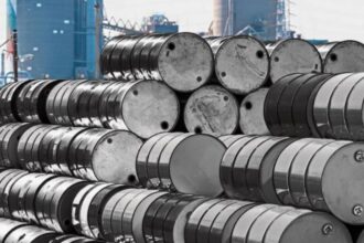 Posible acuerdo de paz en Ucrania podría afectar los precios del petróleo