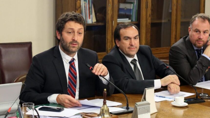 UDI solicitará comisión investigadora por errores en Ministerio de Hacienda