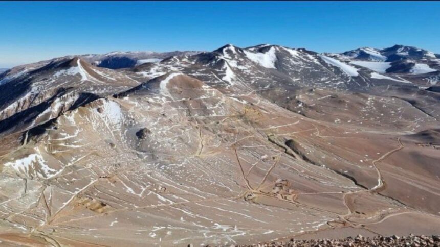 Programa de mapeo y muestreo en concesiones de CMP: Hallazgos prometedores en mineralización HSE