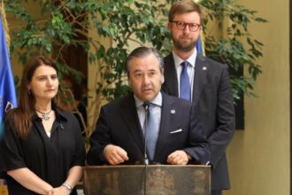 Escándalo financiero en Chile: ¿Qué hay detrás del traspaso millonario?