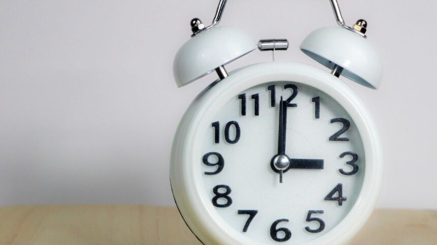 Prepárate: Cambio de Horario en Chile es Inminente