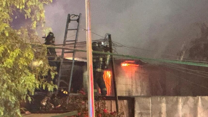 Incendio en Puente Alto: Cuatro viviendas arrasadas por las llamas