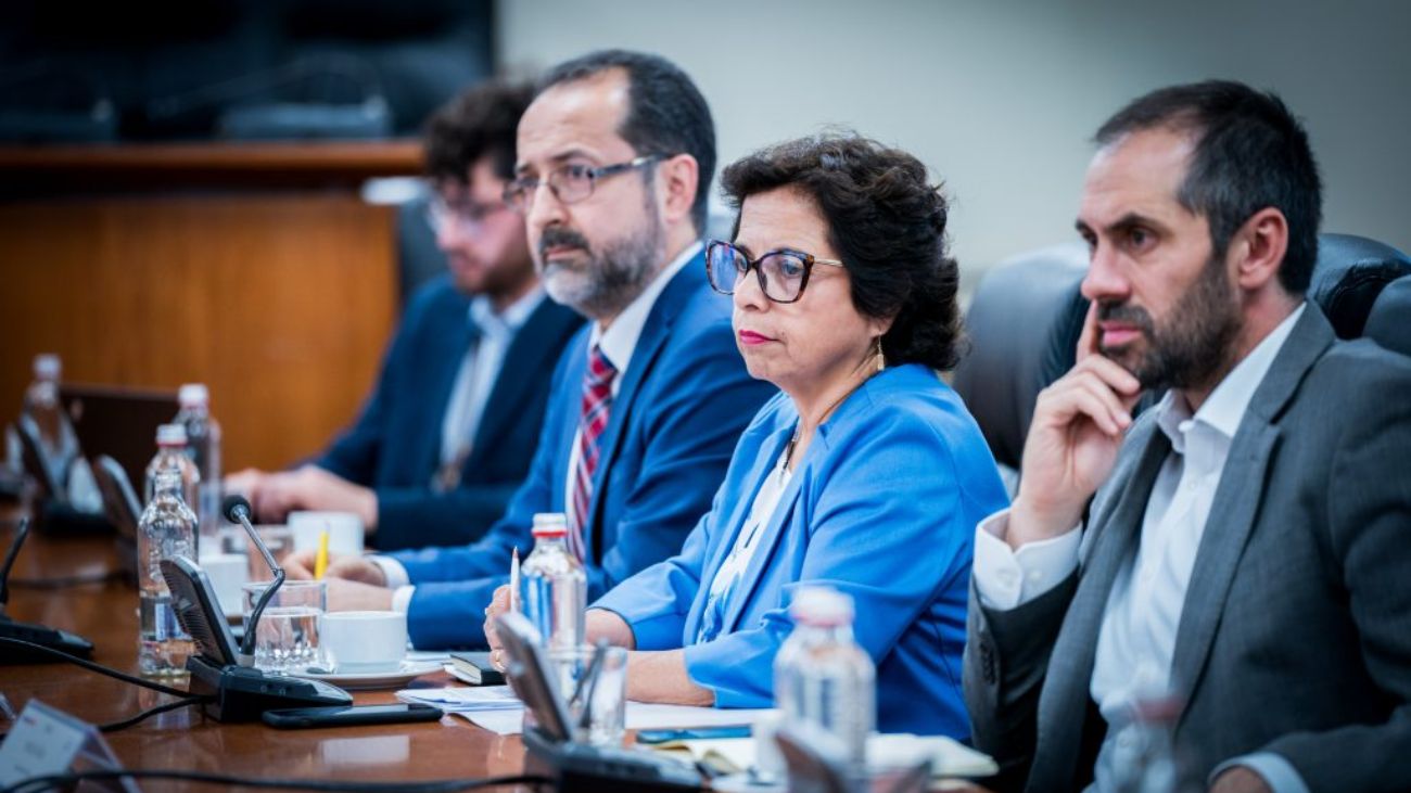 Ministra de Minería y Cochilco analizan impacto del comercio del cobre en Chile Ministra de Minería y Cochilco analizan impacto del comercio del cobre en Chile