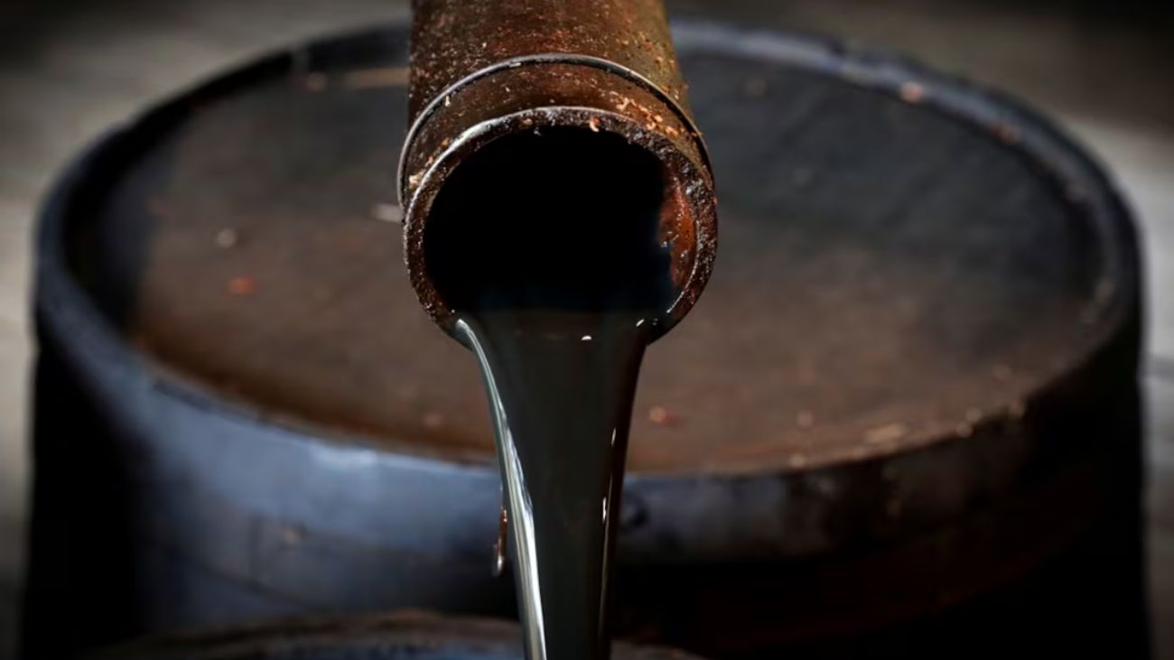 Posible caída del petróleo a 75 dólares por fin de Guerra de Ucrania Posible caída del petróleo a 75 dólares por fin de Guerra de Ucrania