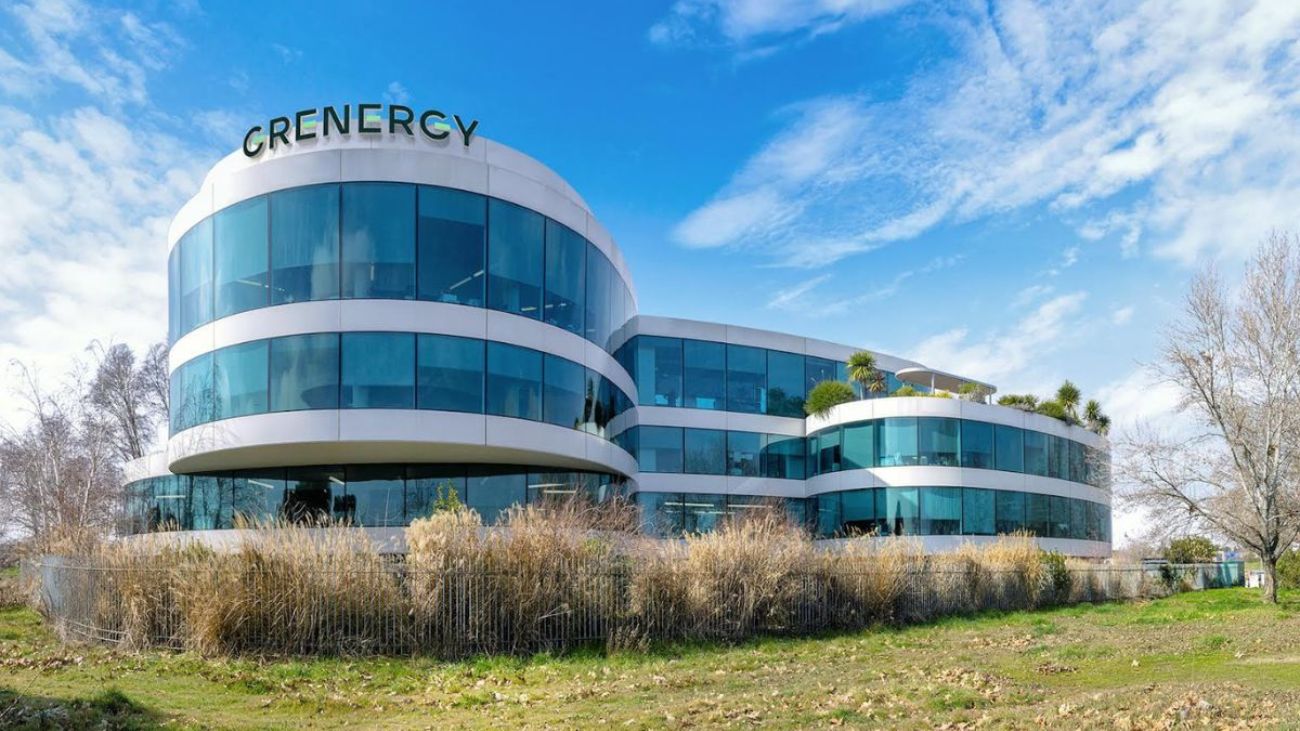 Grenergy presenta su nueva imagen inspirada en baterías y anuncia plan de inversión de 2.600 millones de dólares