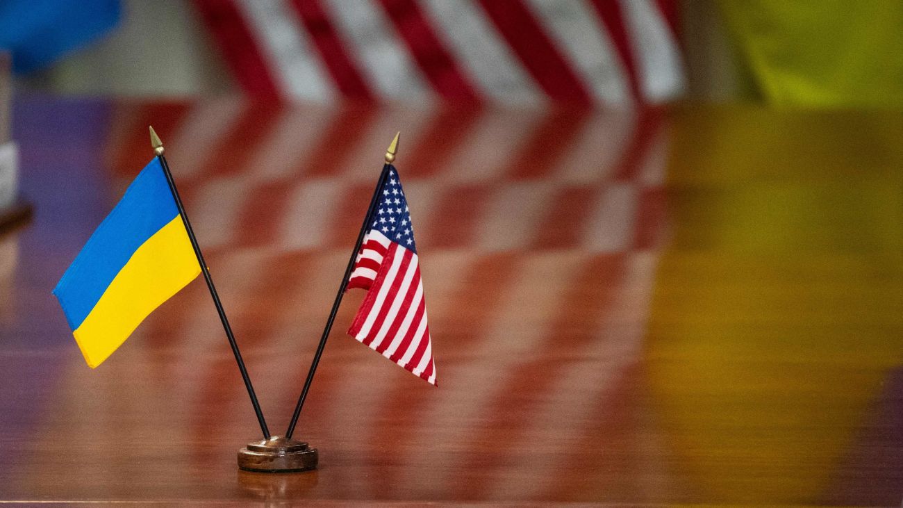 Tensiones entre Estados Unidos y Ucrania: Trump vs Zelenski Tensiones entre Estados Unidos y Ucrania: Trump vs Zelenski