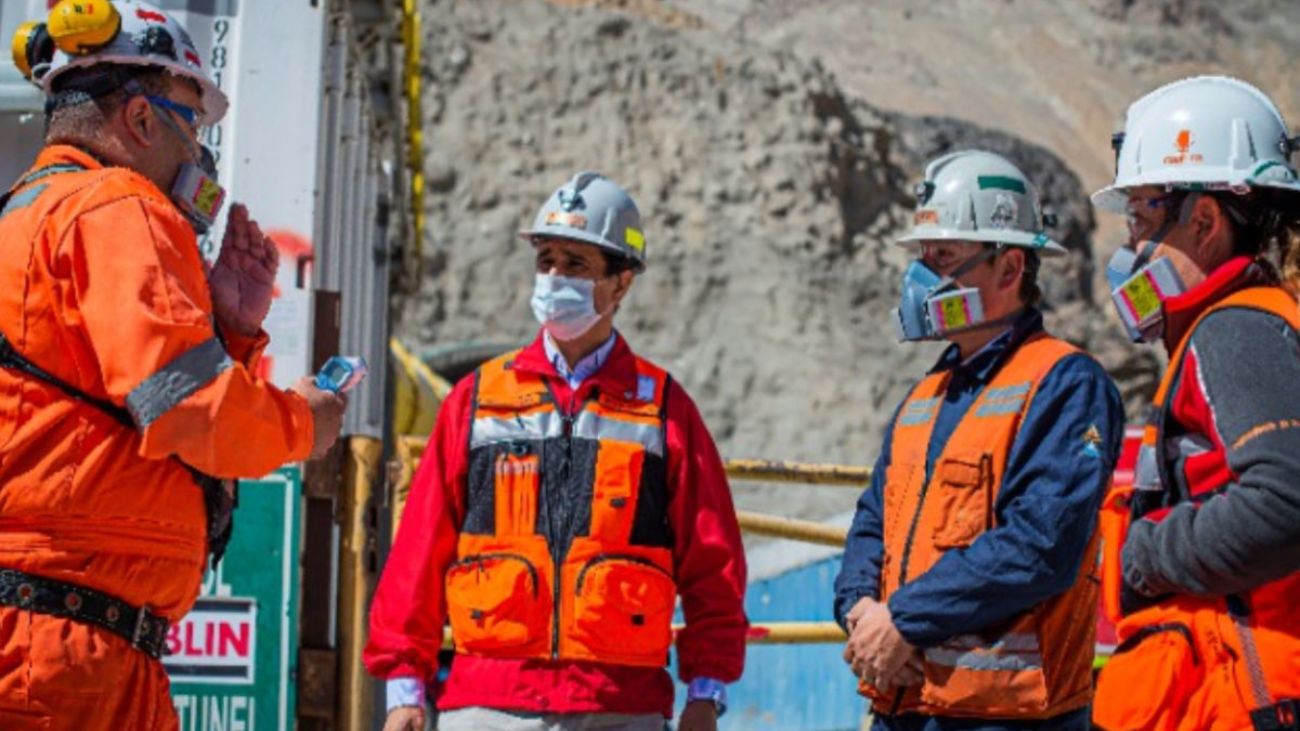 Codelco abre nuevas contrataciones en minería en diversas regiones de Chile Codelco abre nuevas contrataciones en minería en diversas regiones de Chile
