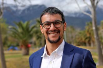 Alcalde de Peñalolén investiga déficit millonario en gestión municipal