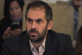 Polémico "Fake News" sobre traspaso de fondos del litio: ministro responde acusaciones