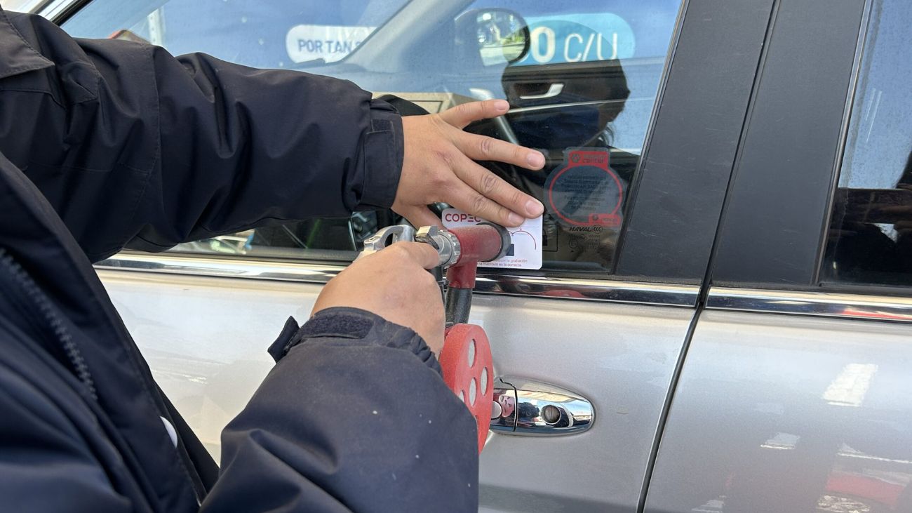 Chile implanta grabado obligatorio de patentes para combatir robo de autos Chile implanta grabado obligatorio de patentes para combatir robo de autos