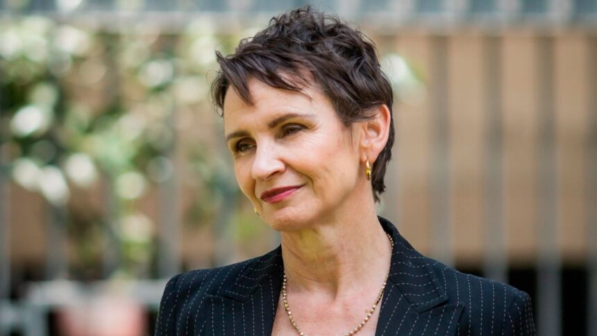 Carolina Tohá defiende la legalidad de traspasos millonarios desde Corfo