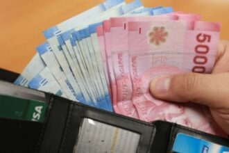 Pagos críticos para trabajadores jóvenes y mujeres en Chile en febrero