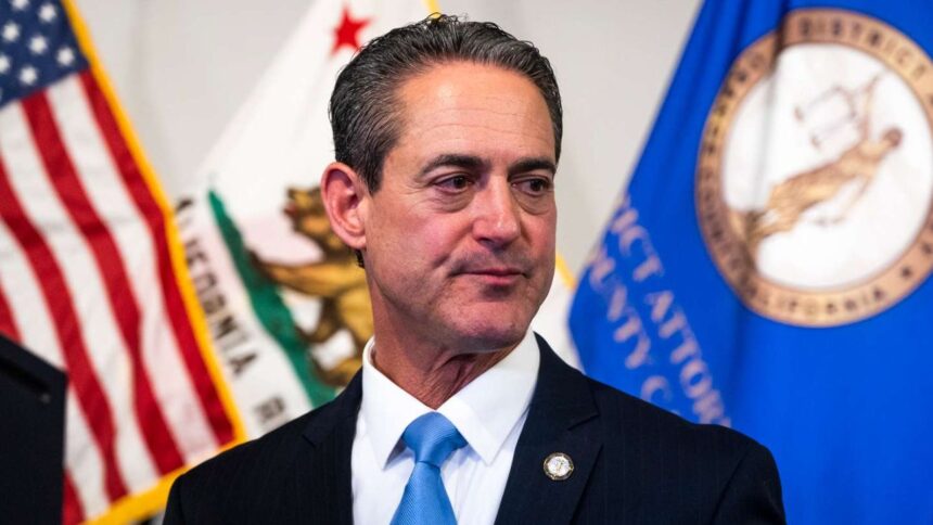 Fiscal propone cancelar Visa Waiver a Chile por robos millonarios en EE.UU