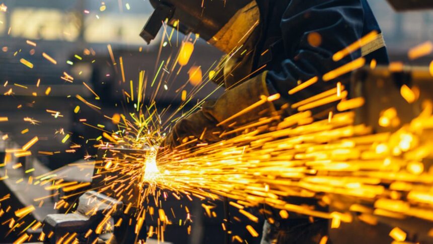 Caída del 2% en producción de sector metalúrgico metalmecánico en 2024