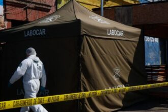 Hallan sin vida a hombre en comuna de Santiago cerca de Carabineros