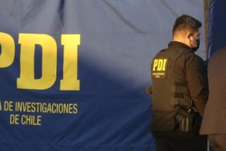 Investigan dos homicidios en Santiago y El Bosque: detalles impactantes