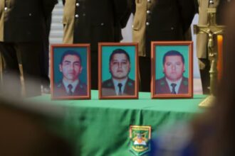 Imputados por asesinato de carabineros son trasladados a Concepción