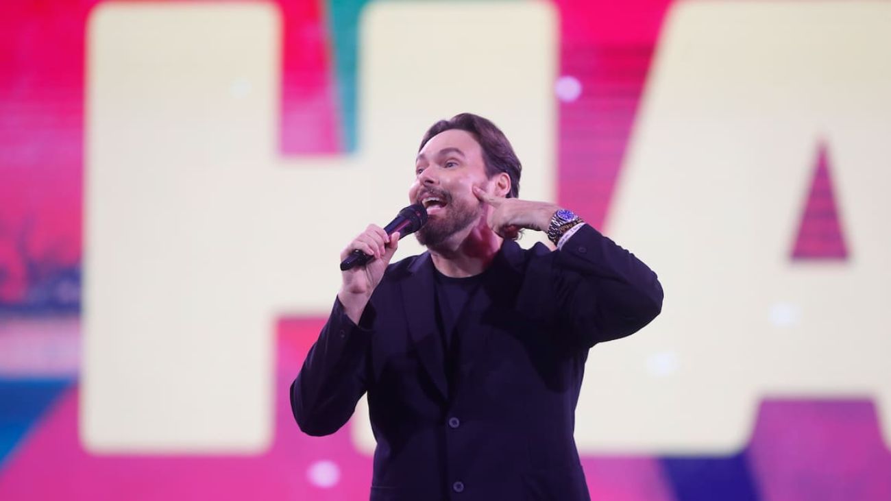 George Harris decepciona en Viña 2025 y se retira sin declaraciones George Harris decepciona en Viña 2025 y se retira sin declaraciones