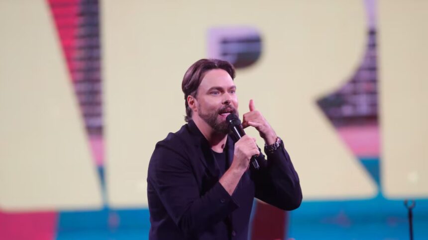 George Harris enfrenta adversidades y se retira del Festival de Viña