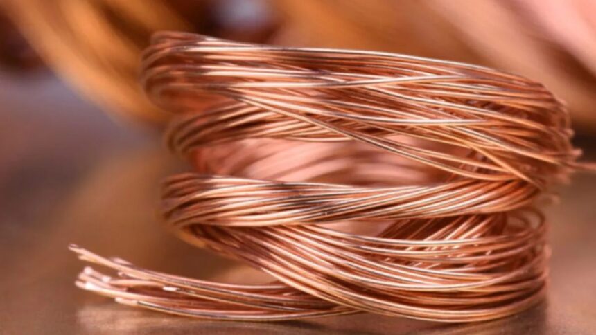 El cobre sufre disminución del 3,2% en su precio