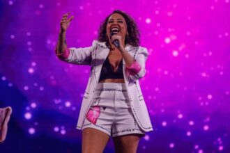 Chiqui Aguayo arrasa en Viña del Mar 2025 con rutina sobre maternidad