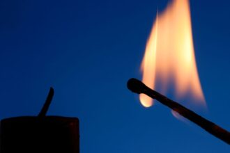 Corte eléctrico afecta múltiples regiones: intentos de restablecimiento sin éxito