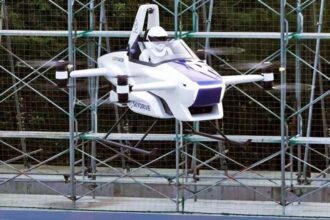El primer coche volador comercial de Japón despega con éxito