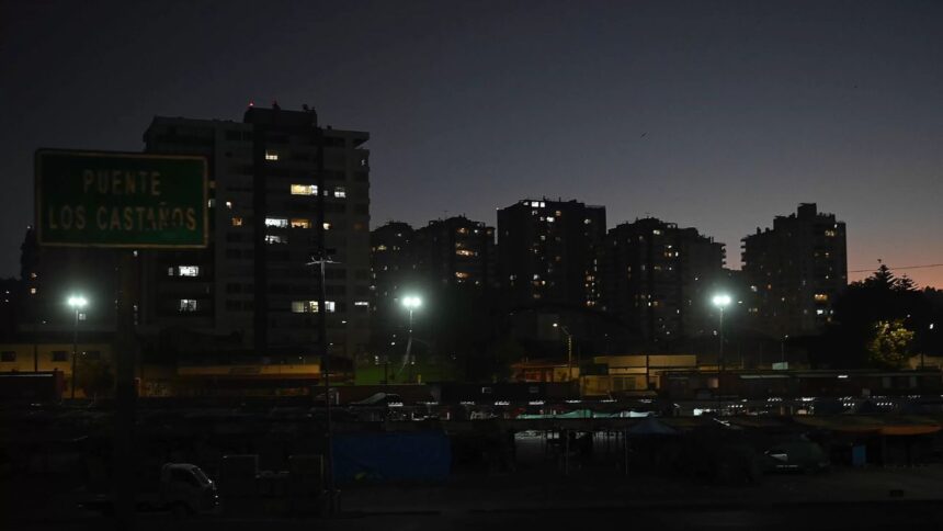 El origen del megacorte eléctrico y responsabilidades en Chile