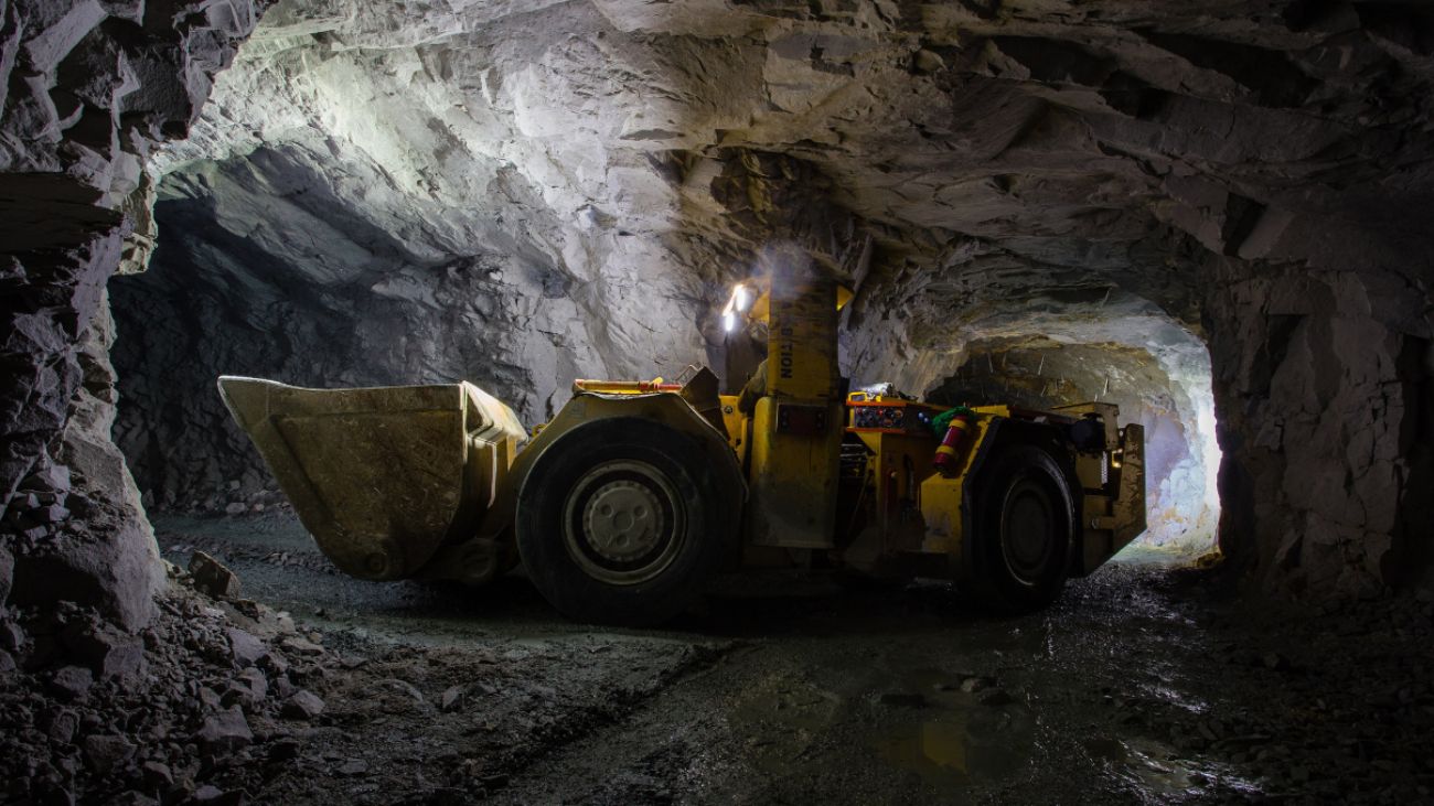 Industria minera evalúa pérdidas por US$83 millones ante interrupción eléctrica Industria minera evalúa pérdidas por US$83 millones ante interrupción eléctrica