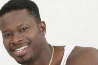 Integrante de grupo Reggaeton Boys portaba arma de fuego robada