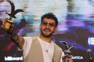 Edo Caroe triunfa en Viña con humor y magia: Gaviotas de Plata y Oro