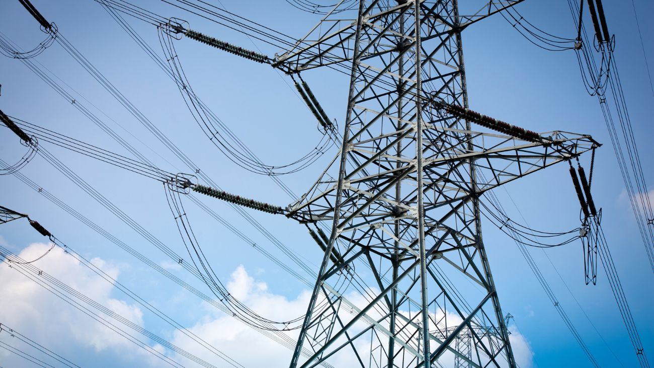 Transmisoras de Chile reconocen responsabilidad parcial en megacorte de luz Transmisoras de Chile reconocen responsabilidad parcial en megacorte de luz