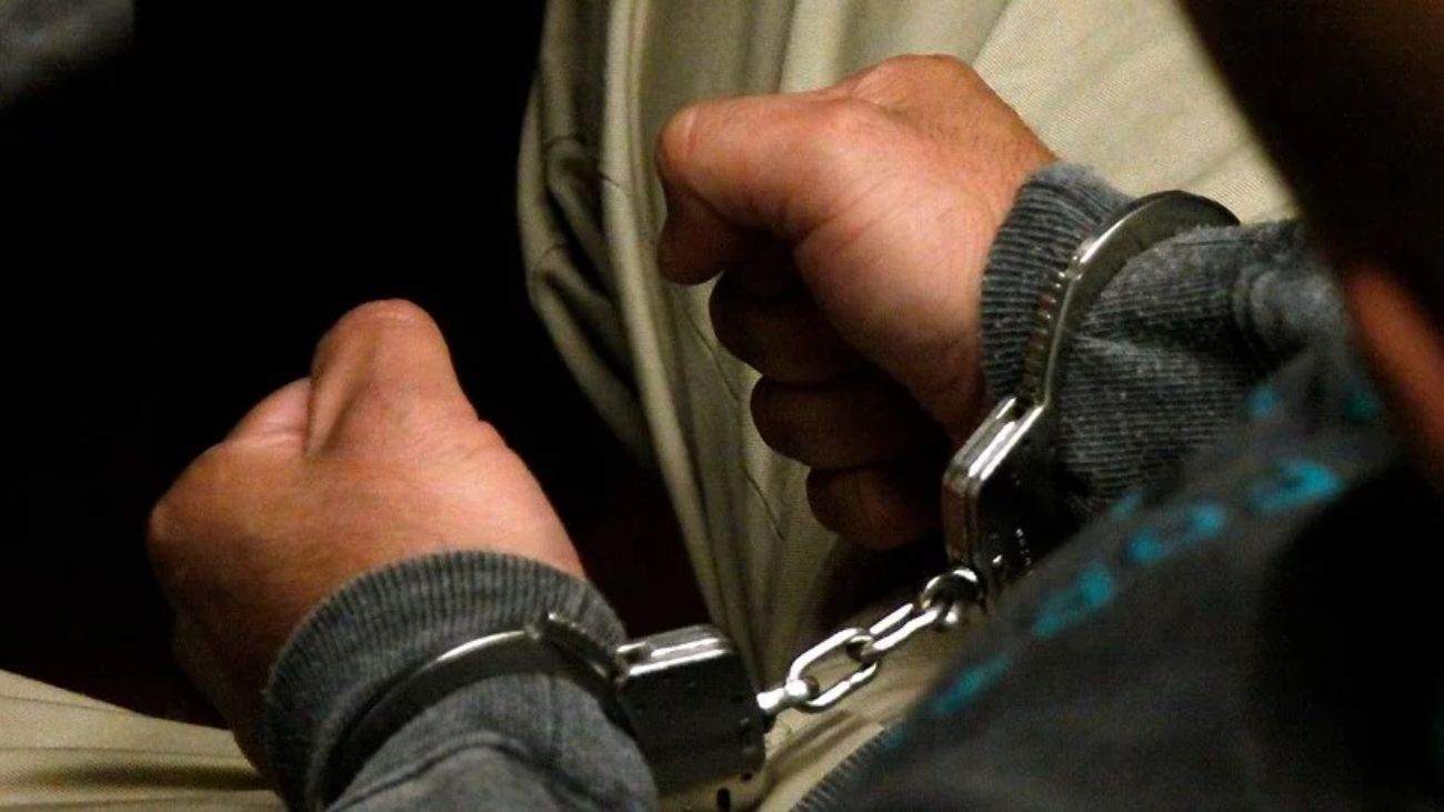 Hombre en prisión por robo a adultos mayores en relojería Hombre en prisión por robo a adultos mayores en relojería