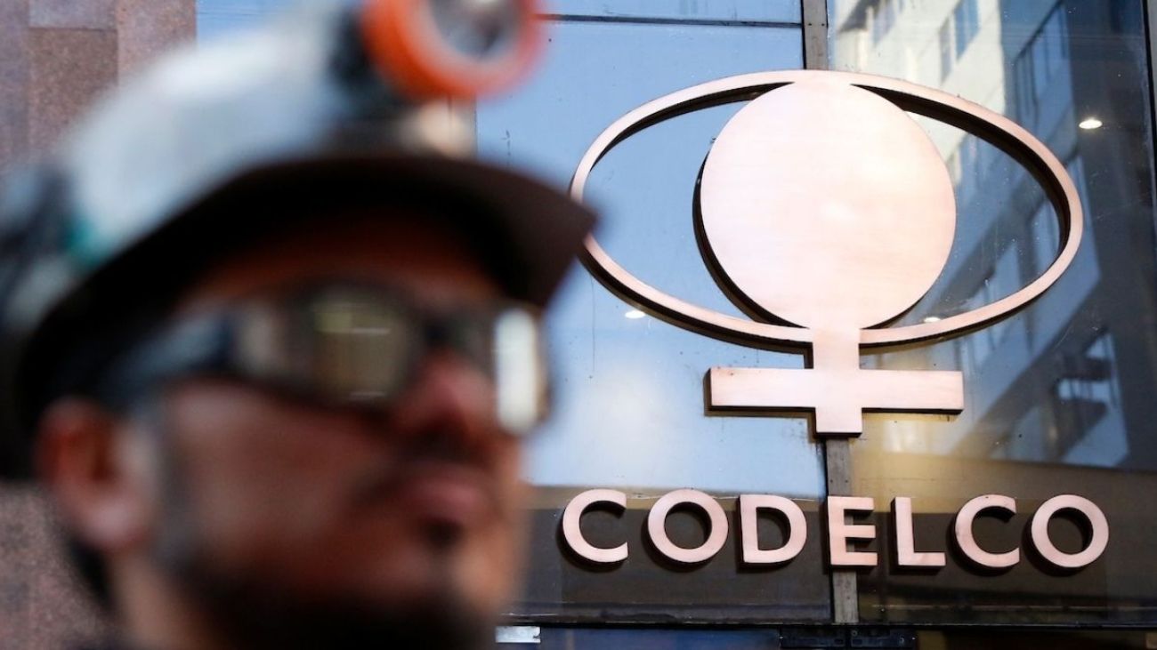 Directorio de Codelco destaca tremendo año 2024 en reunión con trabajadores a 3.500 metros de altura Directorio de Codelco destaca tremendo año 2024 en reunión con trabajadores a 3.500 metros de altura