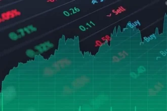 Inversores reducen sus posiciones en acciones estadounidenses por crecimiento económico global