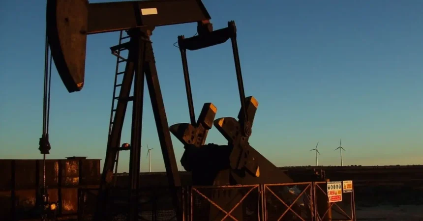 Goldman Sachs reduce sus pronósticos, precio del petróleo en US$60