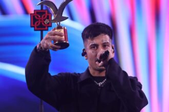 Duki triunfa en Viña 2025 y arrasa con premios en vivo