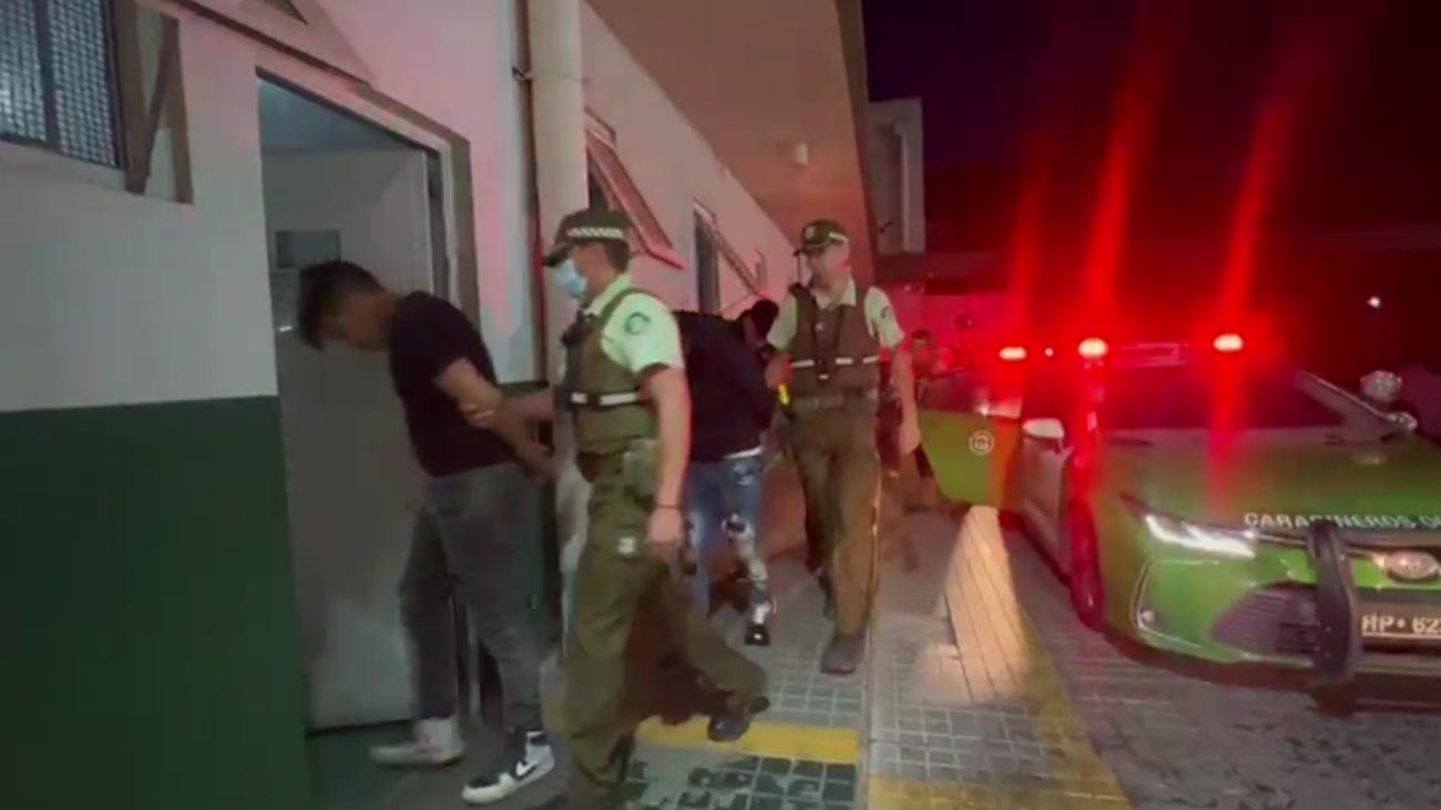 Cinco detenidos en San Bernardo por robo en empresa de bodegas Cinco detenidos en San Bernardo por robo en empresa de bodegas