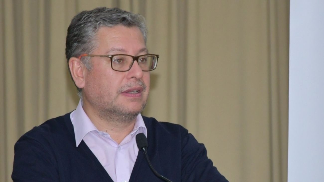 Alcalde de Temuco cuestiona a Serviu por acuerdo con comerciantes ilegales Alcalde de Temuco cuestiona a Serviu por acuerdo con comerciantes ilegales